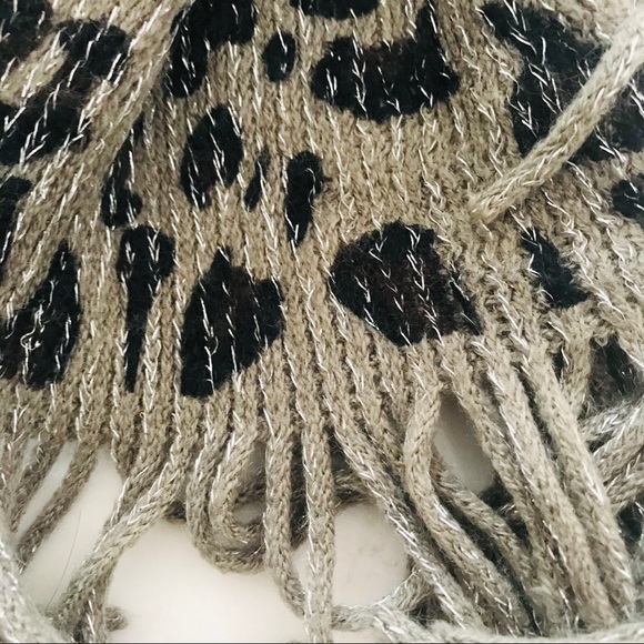 Animal Print Scarf - Picture 3 of 3